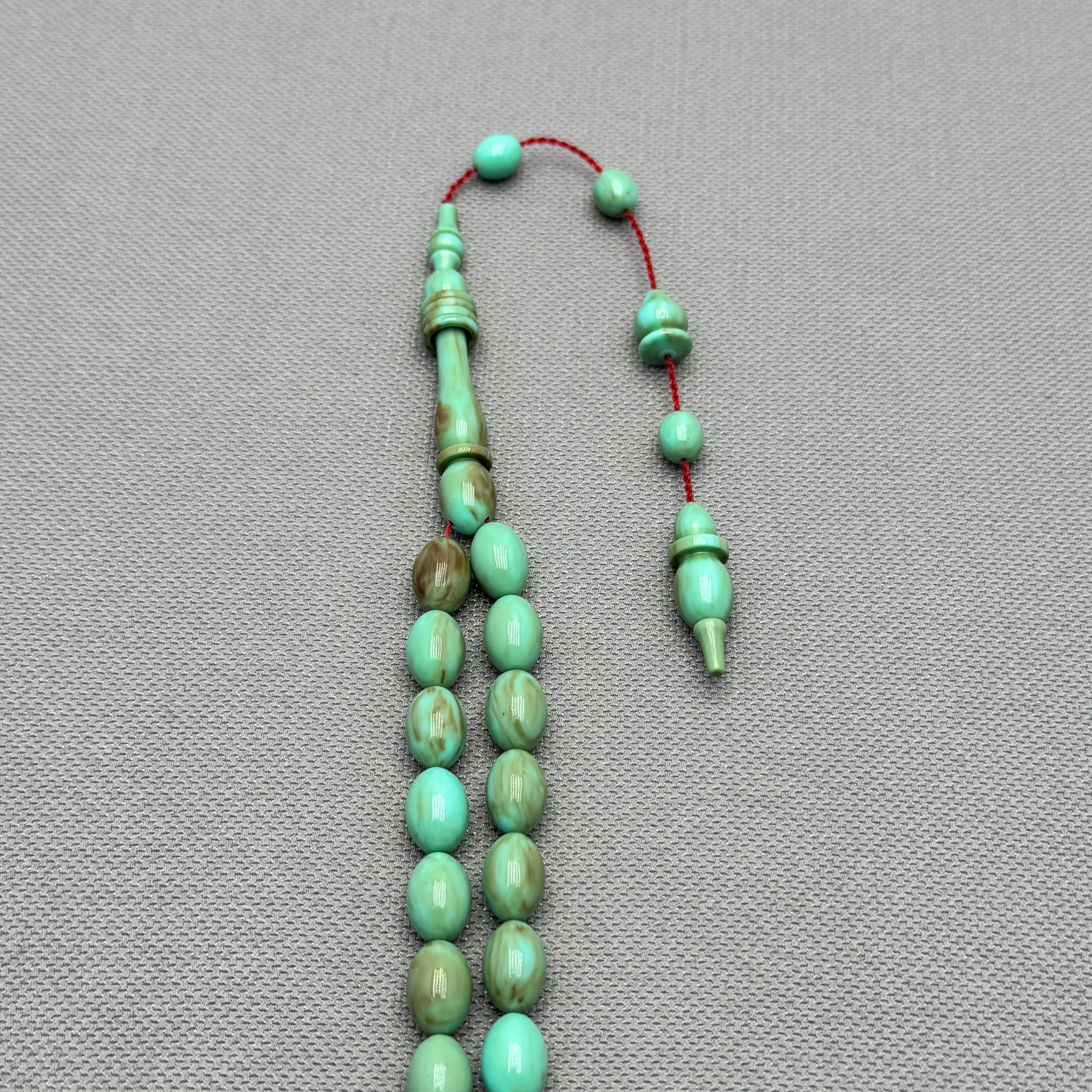 Usta İşçilikli Zümrüt Rengi Halkalı İmame Sıkma Kehribar